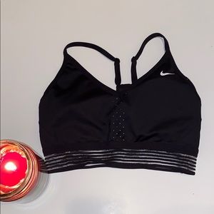 Nike Sports Bra (never worn)
